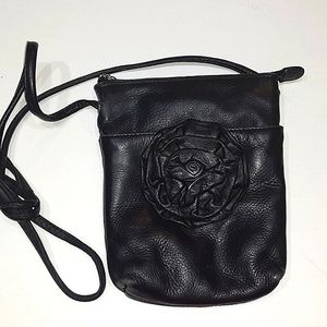 ILI Black Flower Shoulder Purse